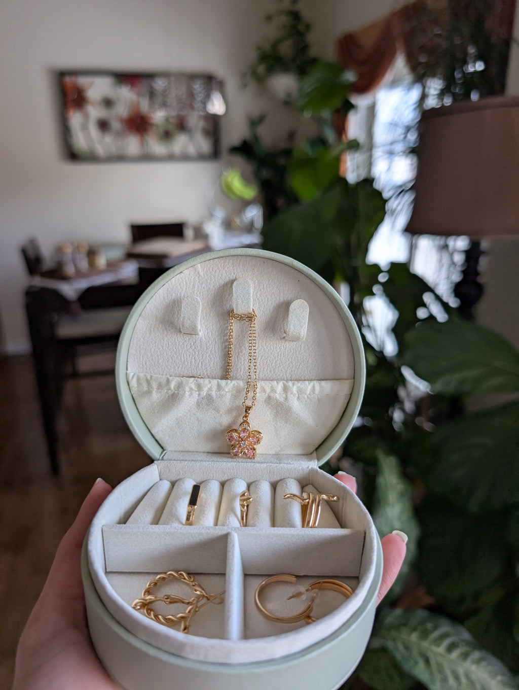Nush mother's Day jewelry gift box| fashion essentials